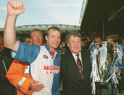 Jack_Walker_with_Alan_Shearer_1995