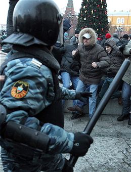 Moscow_fans_clash_December_2010