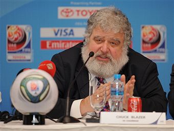 Chuck_Blazer_Abu_Dhabi_December_7_2010