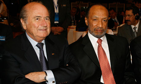 Mohamed_Bin_Hammam_sat_next_to_Sepp_Blatter