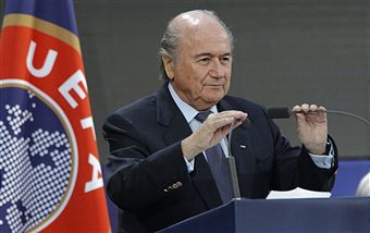 Sepp_Blatter_UEFA_Congress_Paris_March_22_2011