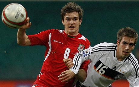 Aaron_Ramsey_Wales_v_Germany