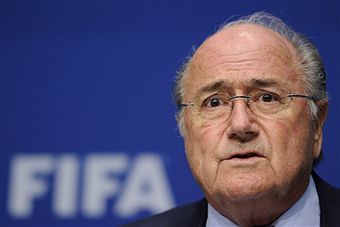 Sepp_Blatter_looking_concerned_Zurich_May_9_2011