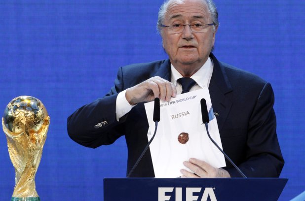 Sepp_Blatter_reads_out_Russia_winning_World_Cup_Zurich_December_2_2011