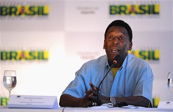 Pele_World_Cup_Rio_July_29_2011