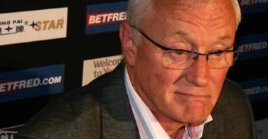 Barry_Hearn_grimacing