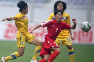 North_Korea_v_Thailand_Olympic_qualifying_Jian_September_2011