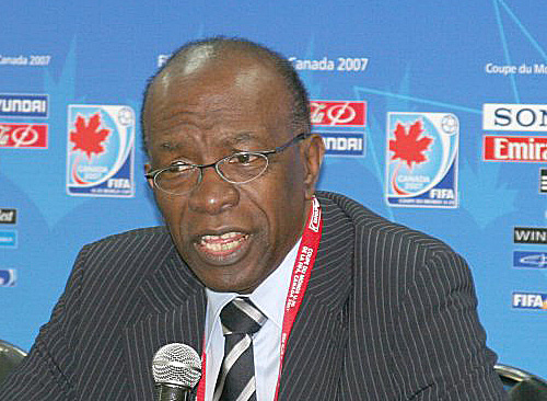 Jack Warner_at_Press_conference_looking_animated