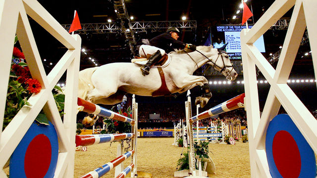 Show jumping_at_Olympia