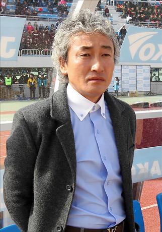 Lee Soo-Chul_01-11-11