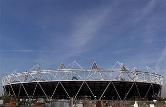 London 2012_Olympic_Stadium_general_view_September_2011