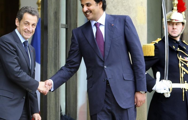 nicolas sarkozy_and_Tamim_Bin_Hamad_Al-Thani_21-11-11