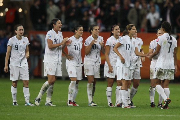 us womens_football_team_17-01-12