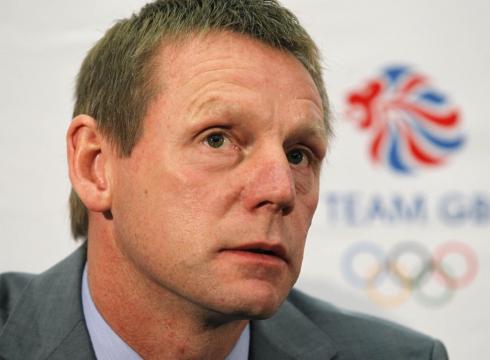 Stuart Pearce_in_front_of_Team_GB_logo