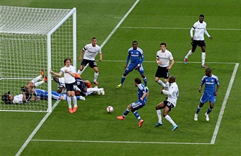 juan mata_contraversial_goal_16-04-12