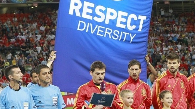 Iker Casillas_respect_diversity_29-06-12