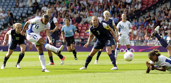 Marie-Laure Delie_of_France_scores_against_the_US