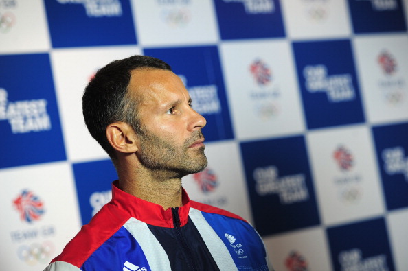 Ryan Giggs_captain_of_Team_GB_football