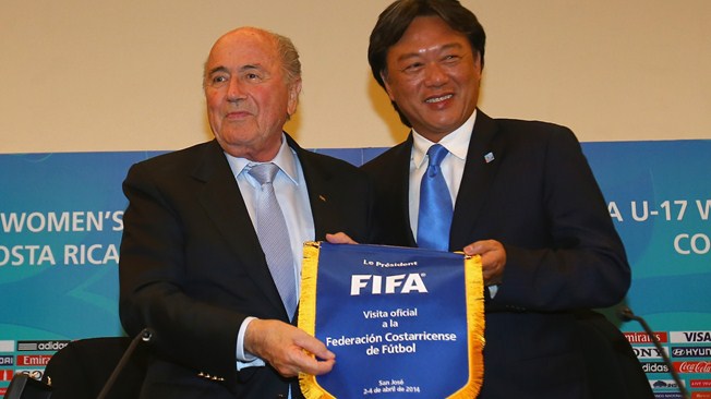 Sepp Blatter and Eduardo Li