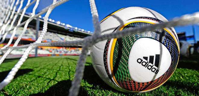 112113-Soccer-Adidas-Soccer-Ball-DG-PI 2013112117154177 660 320