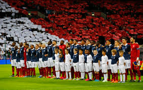 England vs France crowd