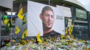 Nantes x Cardiff City: advogado explica disputa jurídica entre os clubes  após morte de Emiliano Sala - Blog Drible de Corpo