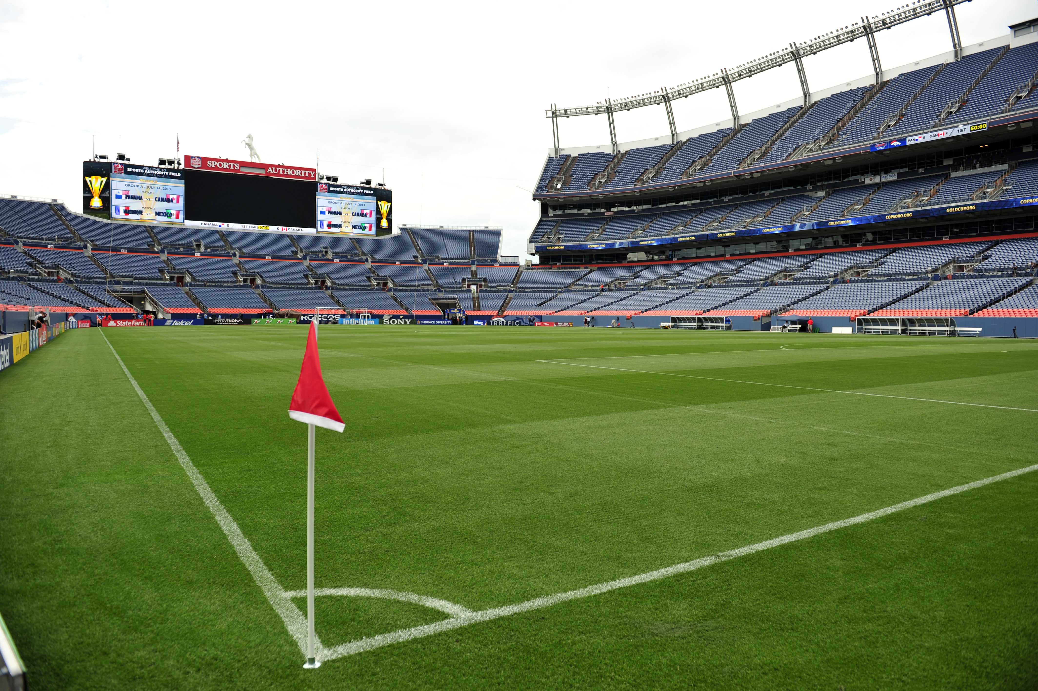 denver broncos mile high stadium