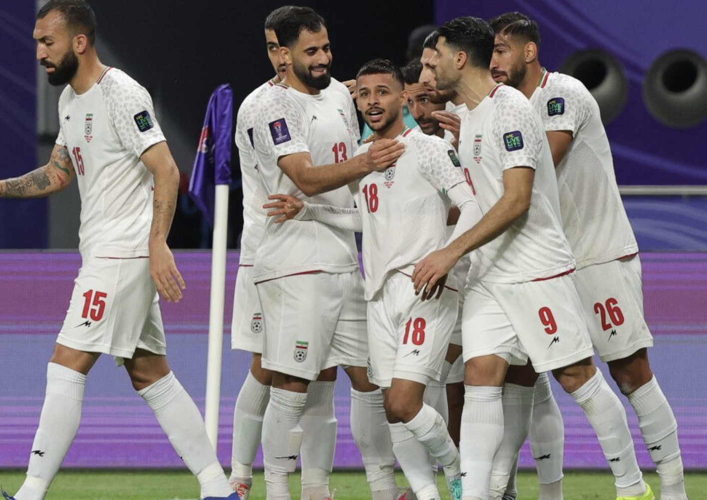 Iran works hard against Hong Kong but advances to the knockout stages