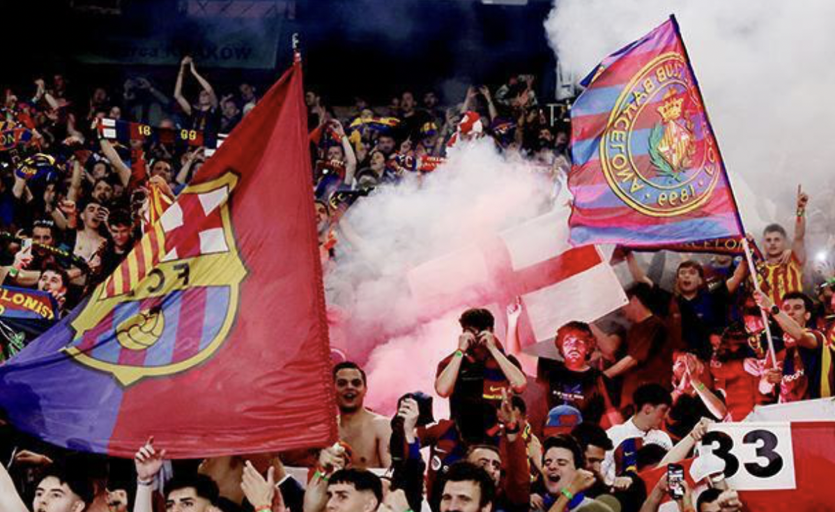 Barça fined and banned from stadium after riot by racist fans at PSG
