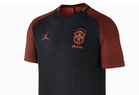 O dia em que Sam Crazy morreu brasileiros se tornam azuis supra da proposta de camisa vermelha.